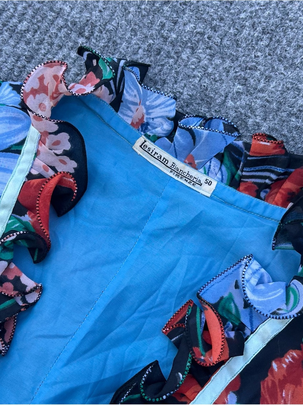 Vintage 60s Italian Robe - Picture 2 of 7